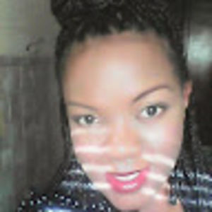 Meet your Posher, Simone